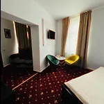 Hotel Zava Boutique Central 3*